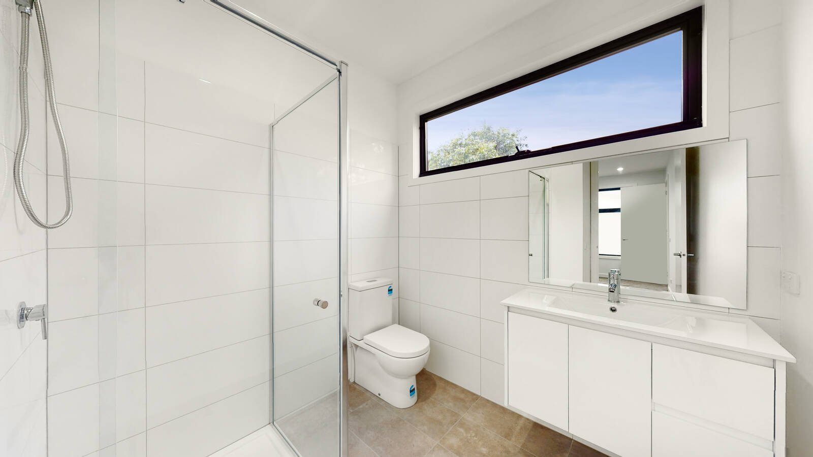 Property Gallery Thumbnail 6