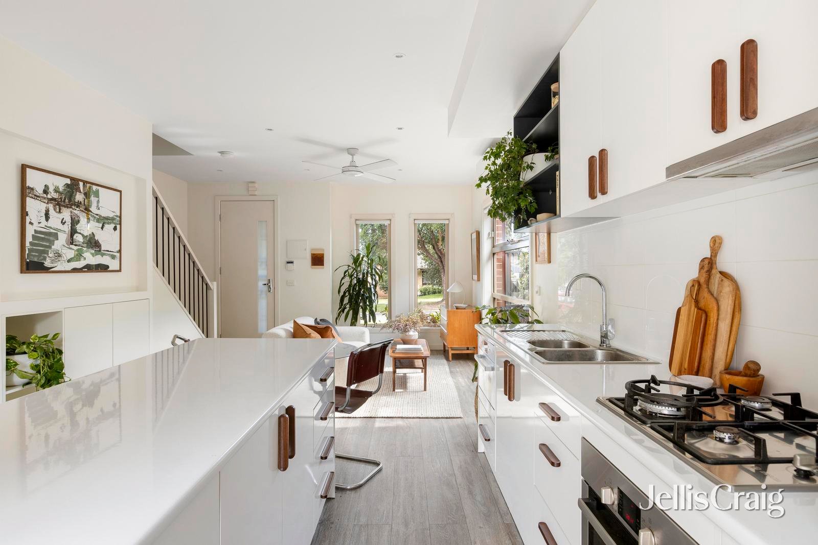 2/18 Bamfield Road, Heidelberg&nbsp;Heights image 3