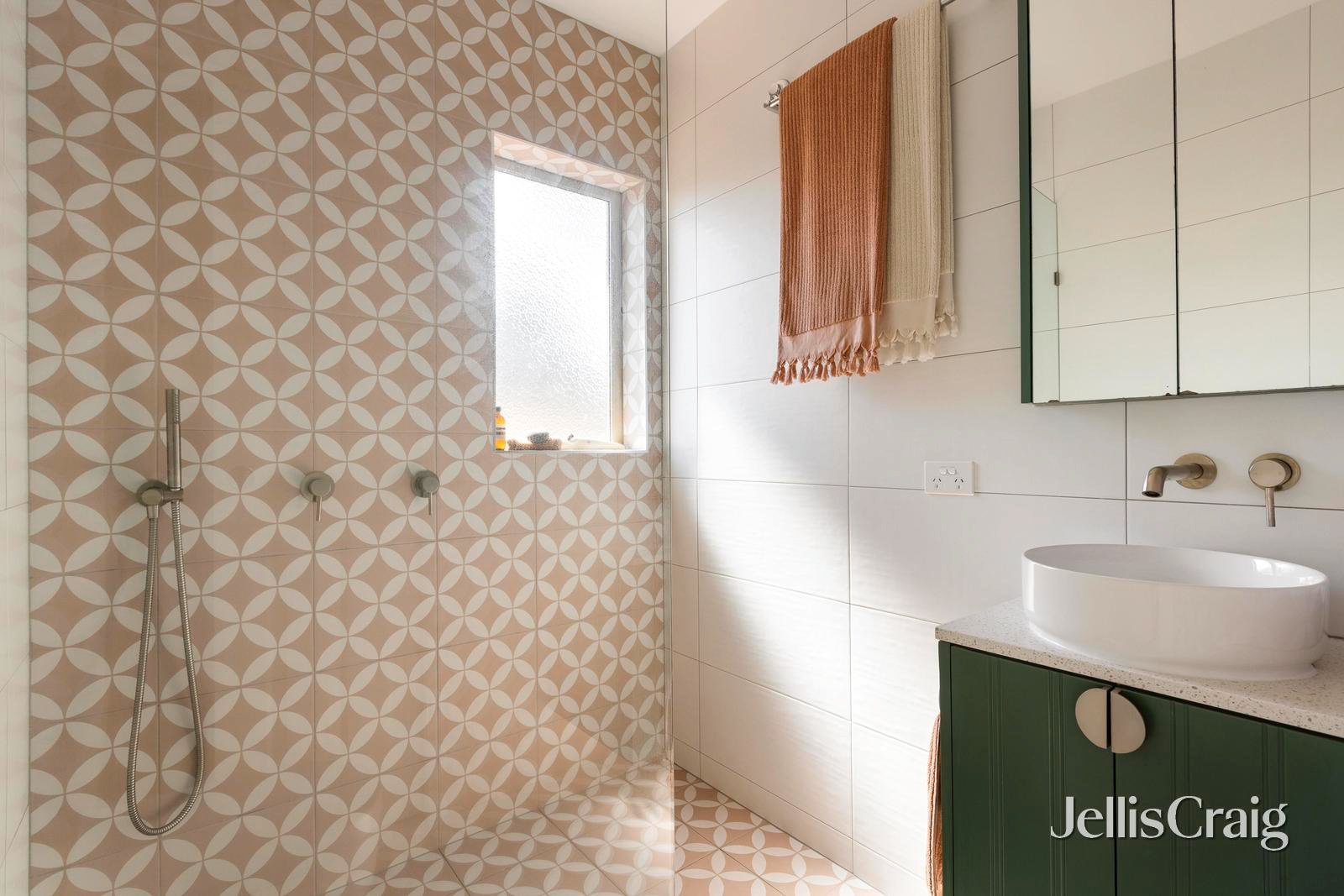 2/18 Bamfield Road, Heidelberg&nbsp;Heights image 9