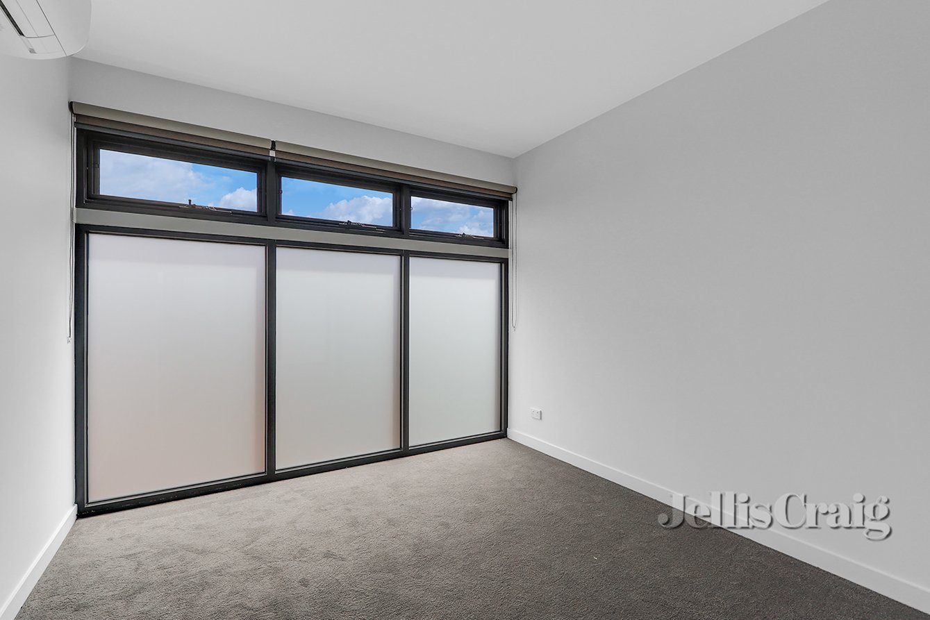2/18 Becket Avenue, Bentleigh&nbsp;East image 6