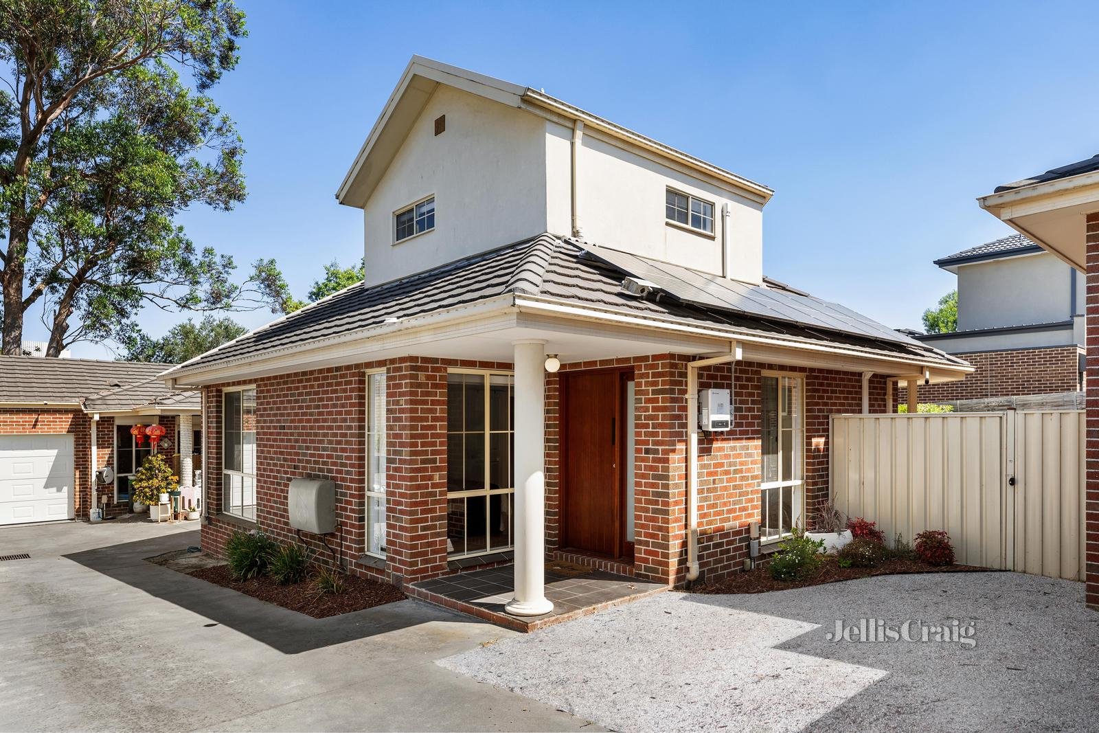 2/18 Cadorna Street, Box Hill South image 1