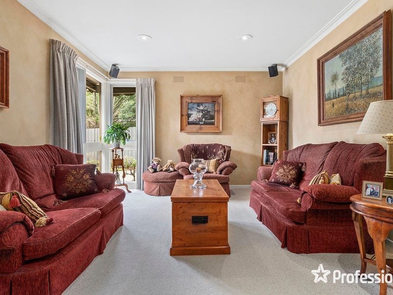 218 Cambridge Road, Kilsyth image 5