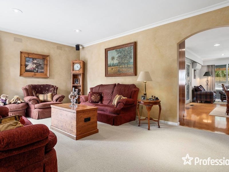 218 Cambridge Road, Kilsyth image 6