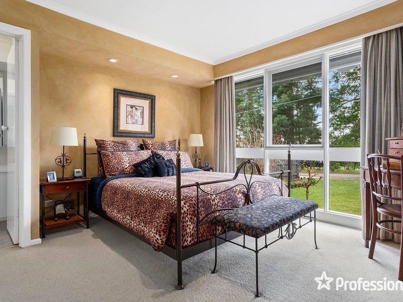 218 Cambridge Road, Kilsyth image 8