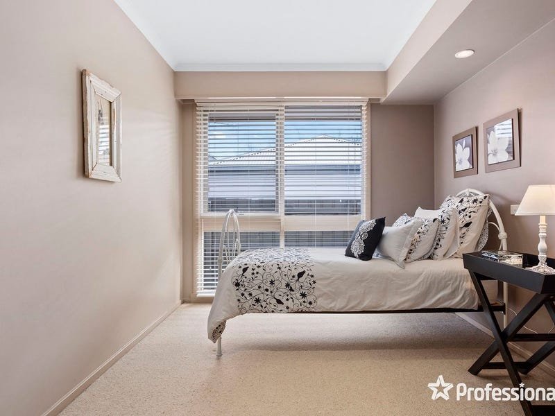 218 Cambridge Road, Kilsyth image 9