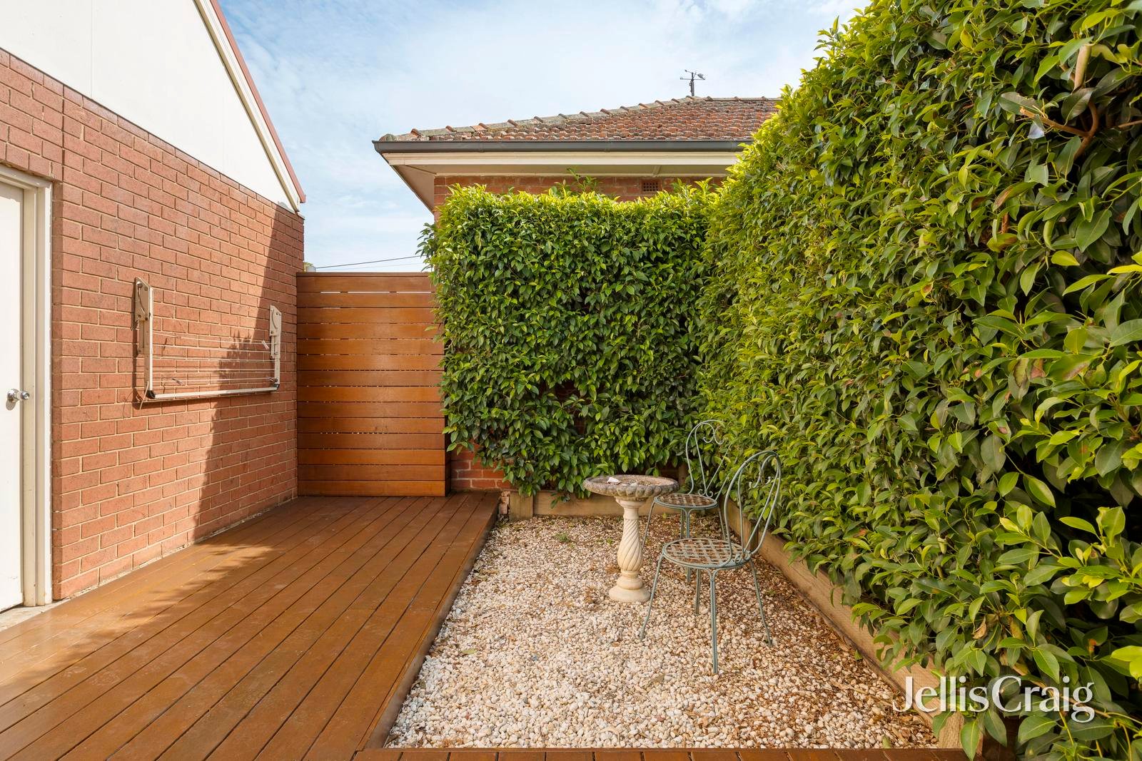 2/18 De Carle Street, Brunswick image 4