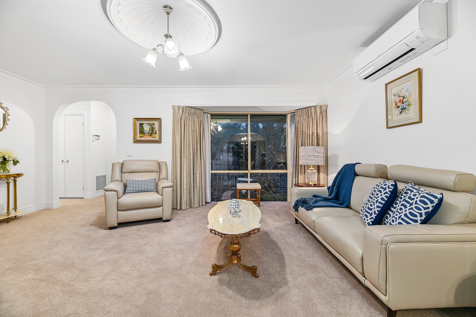 2/18 Edith Street, Glen Waverley image 3