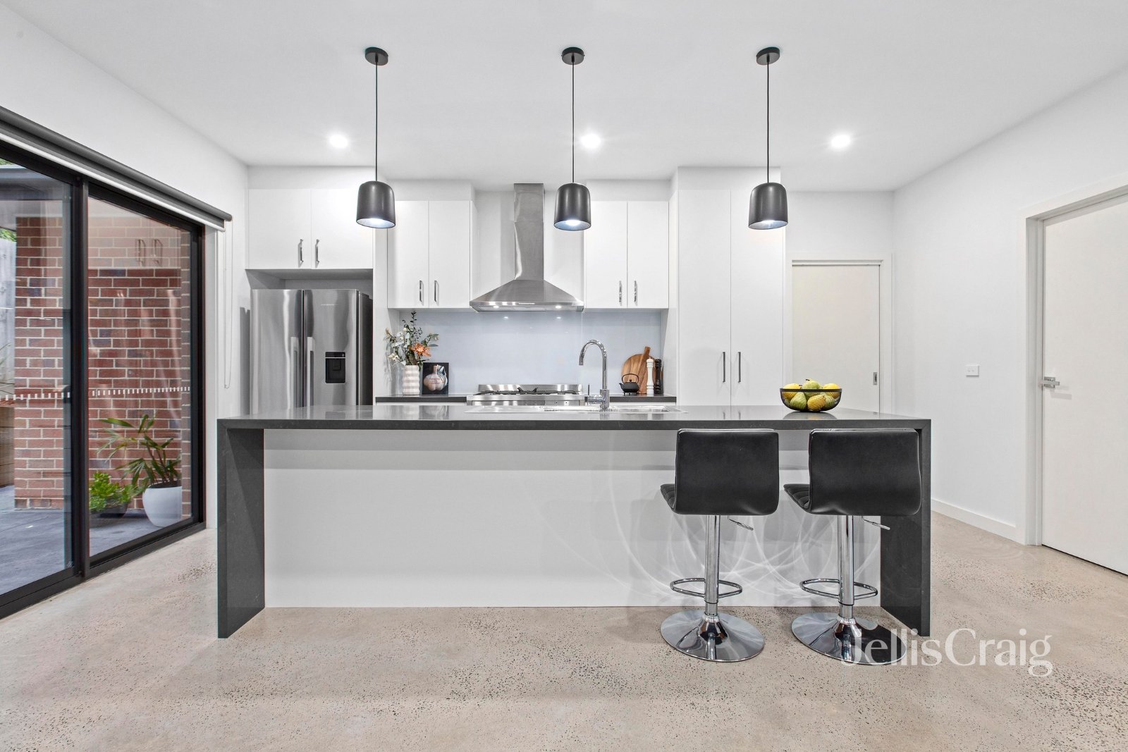 2/18 Helene Street, Eltham image 3