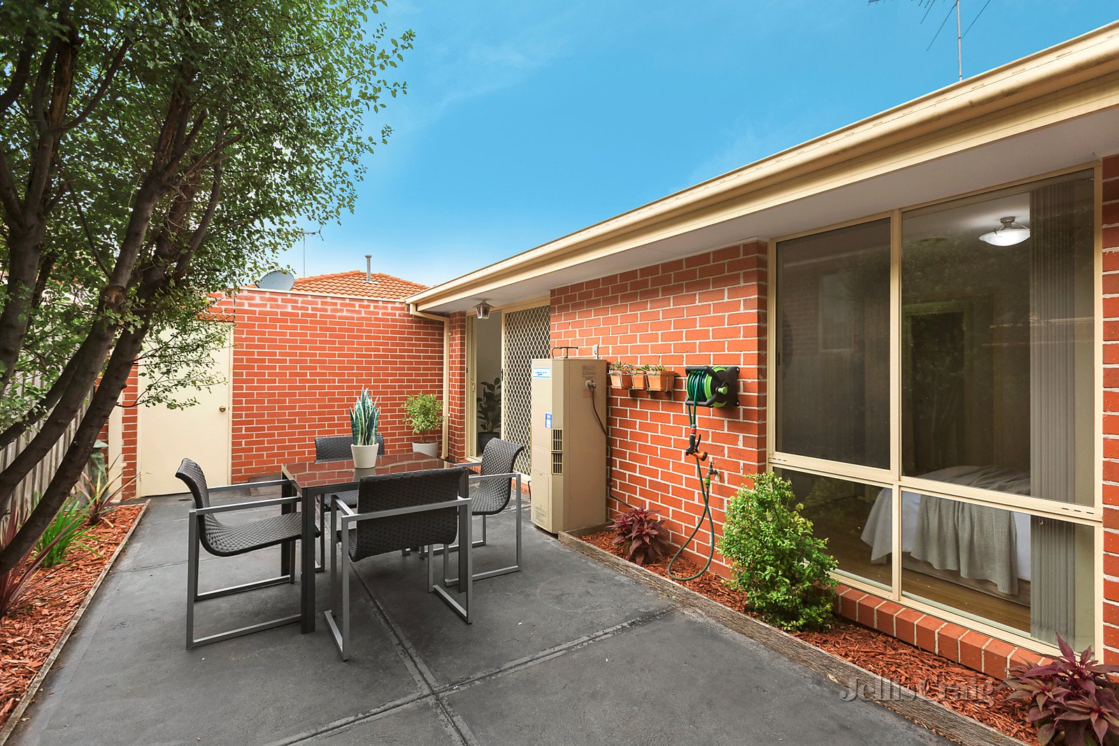 2/18 Hobbs Crescent, Reservoir image 10