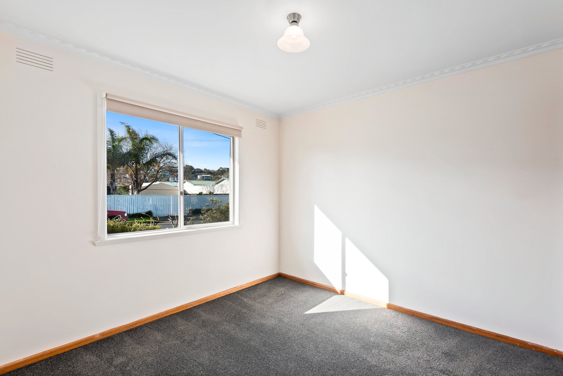 Property Gallery Thumbnail 5