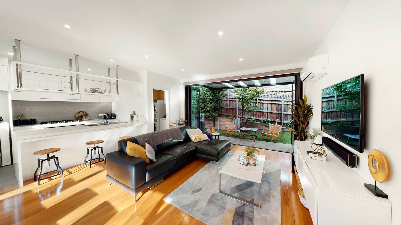 Property Gallery - Main Image