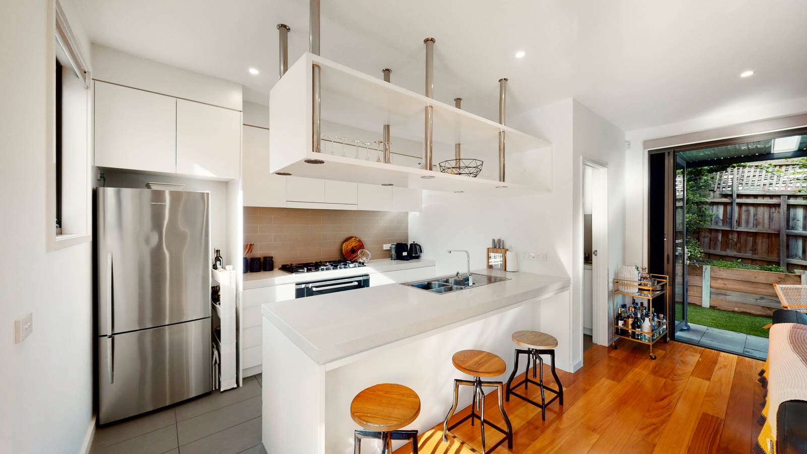 Property Gallery Thumbnail 3