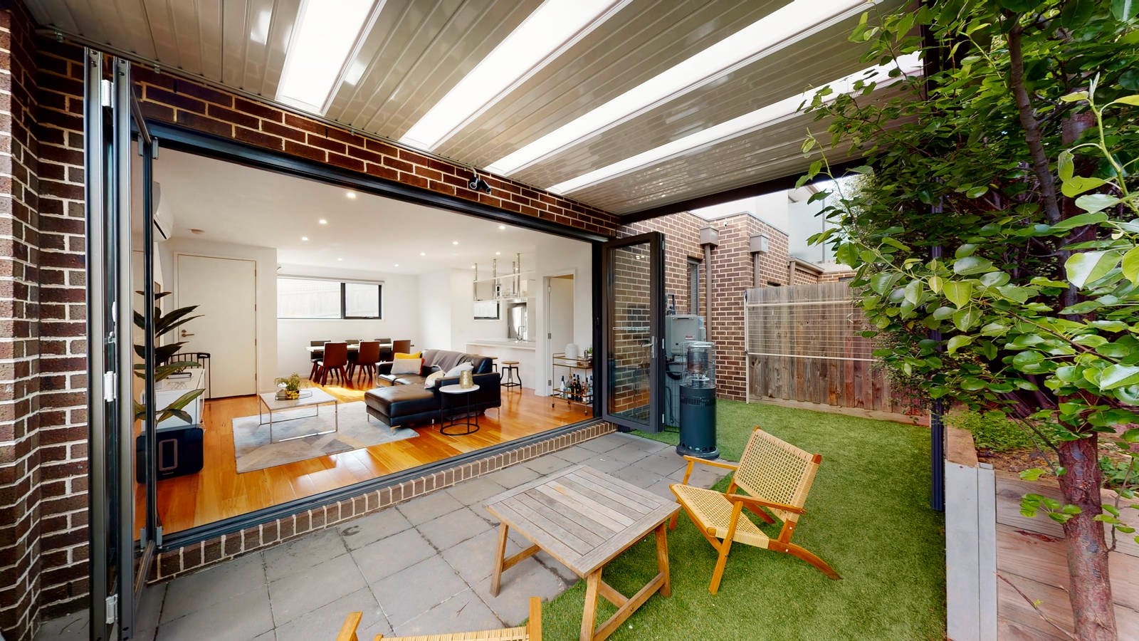 Property Gallery Thumbnail 8