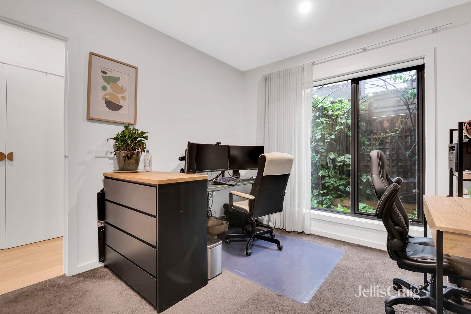 2/18 Loch Street, Coburg image 7