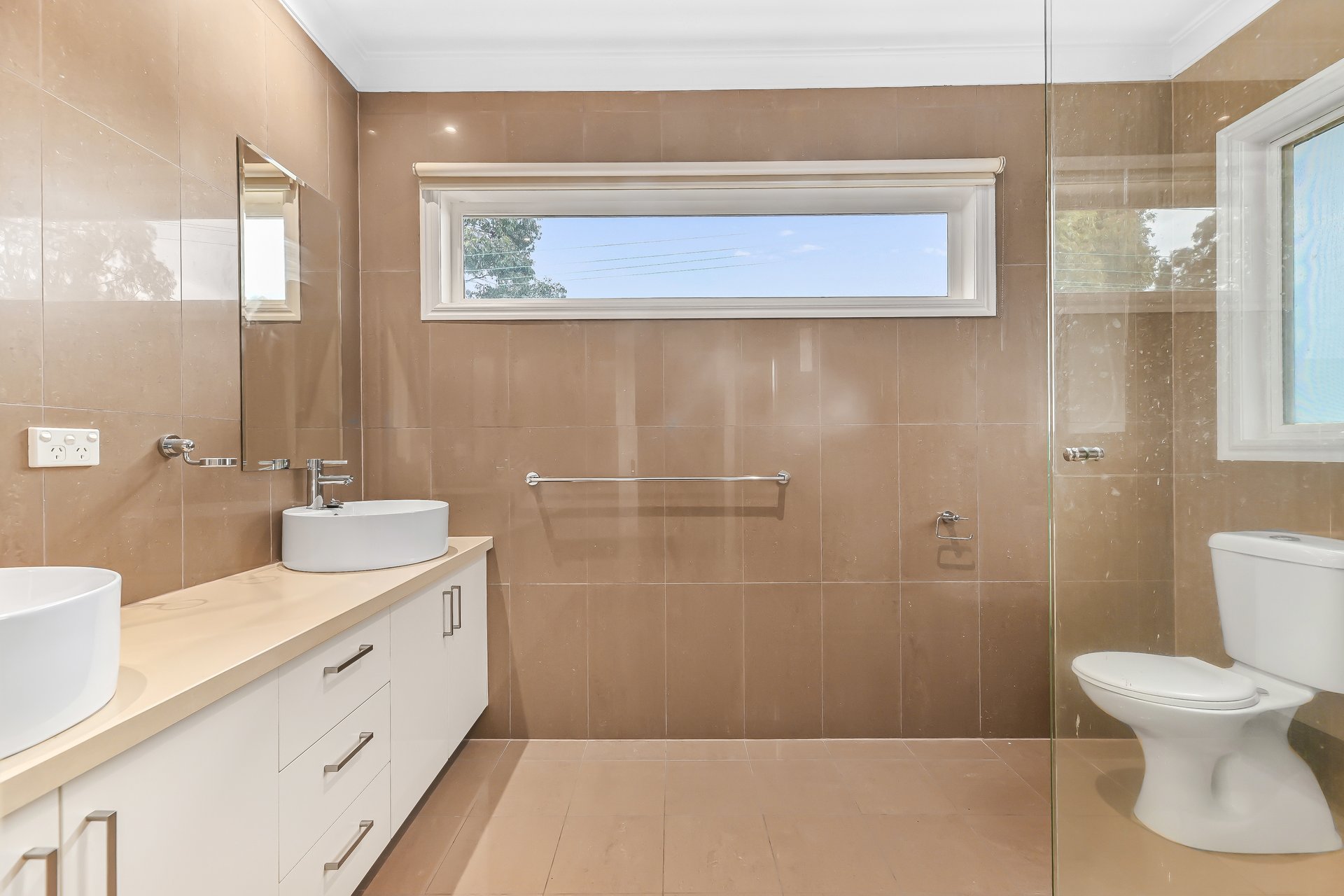2/18 Maple Street, Mount Waverley image 10