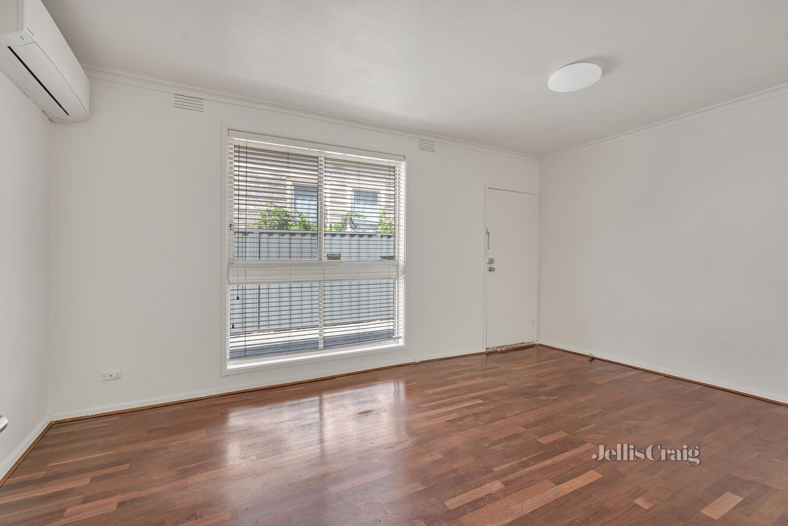 2/18 Mitchell Street, Brunswick image 2