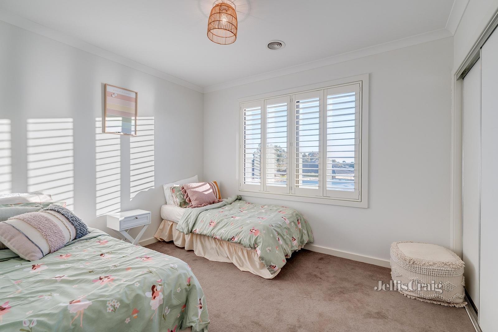 2/18 Panorama Drive, Forest Hill image 9