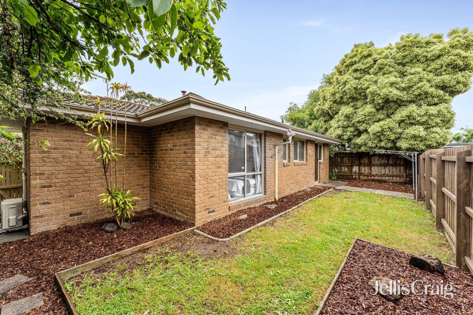 2/18 Peveril Street, Glen Waverley image 12