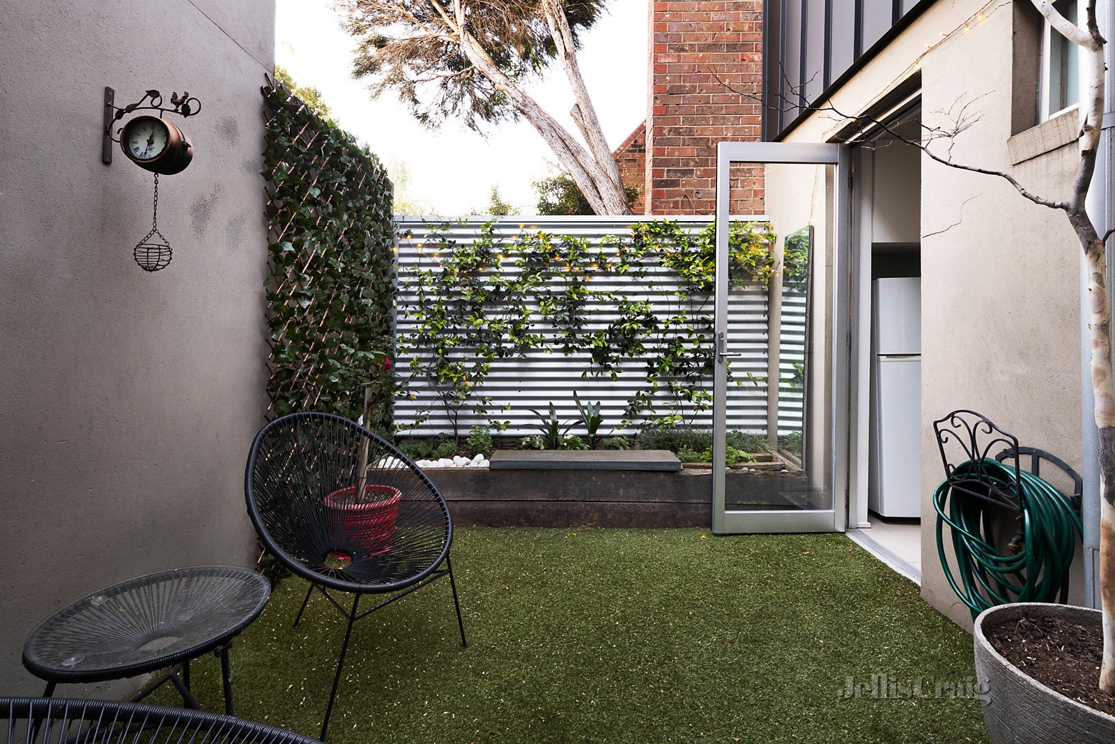 2/18 Strode Street, Richmond image 10