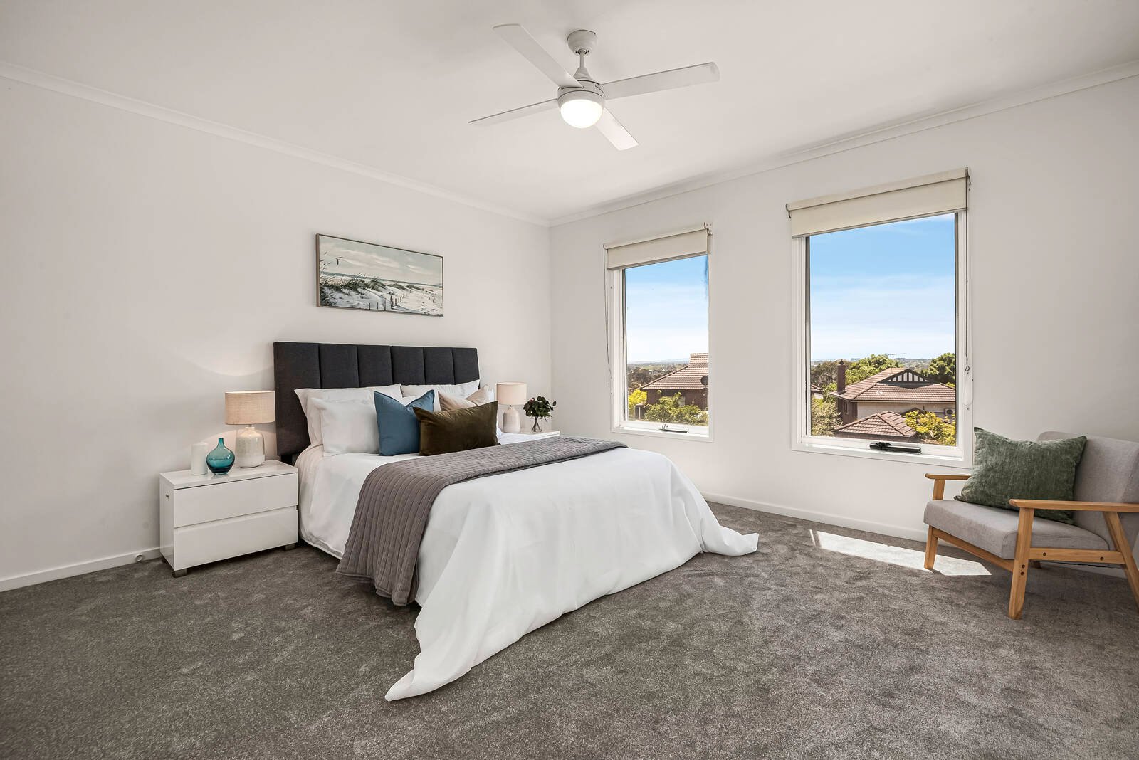 Property Gallery Thumbnail 9