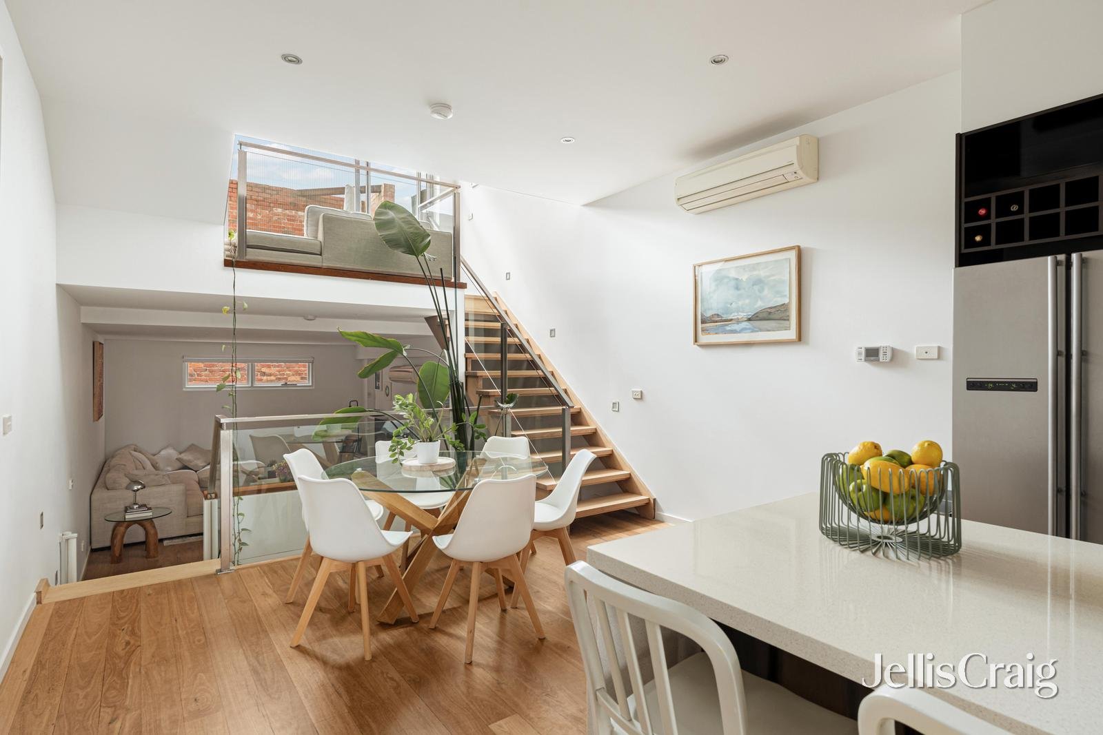 2/180 Queens Parade, Fitzroy&nbsp;North image 2