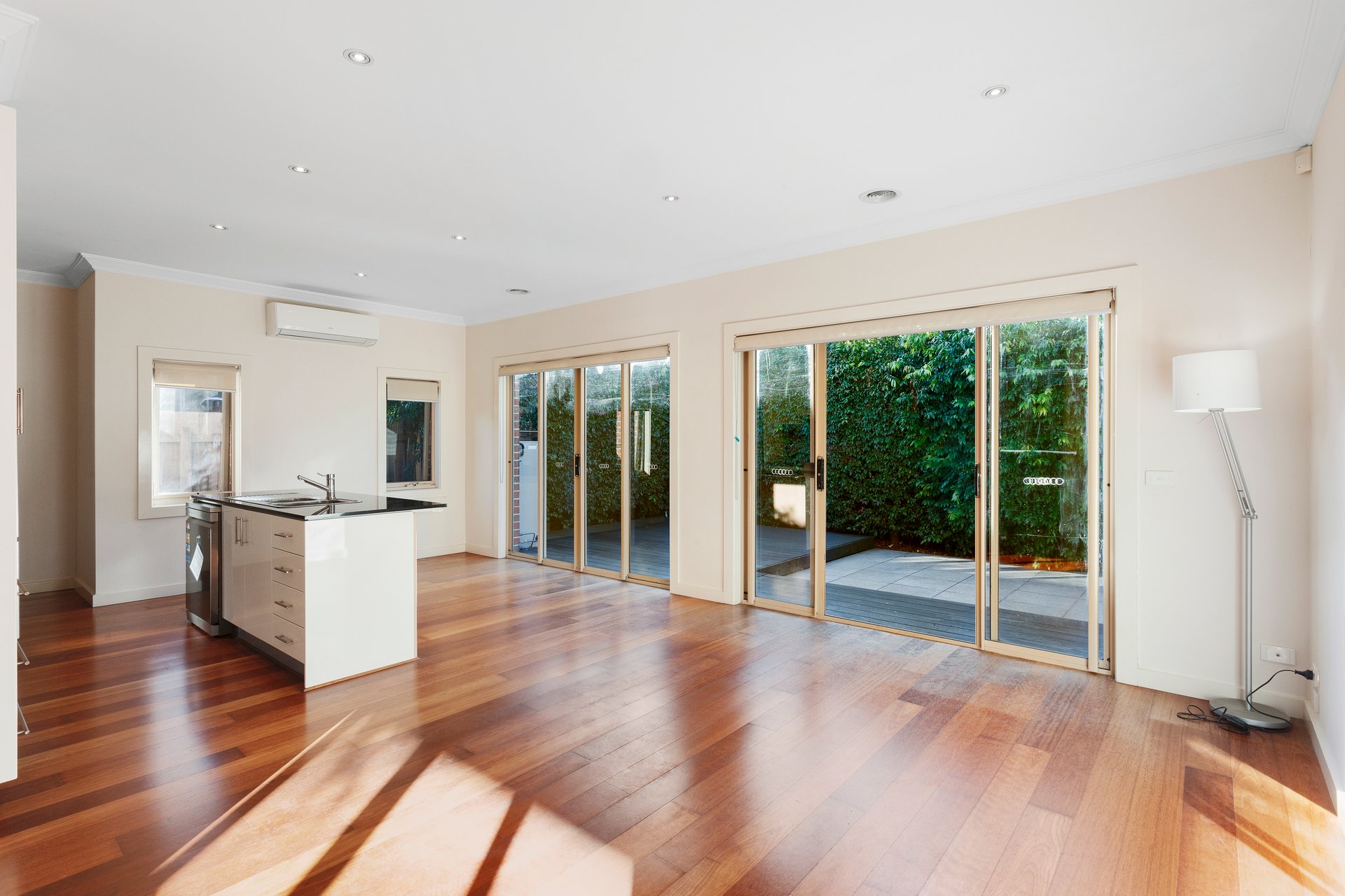 2/1805 Dandenong Road, Oakleigh East image 2
