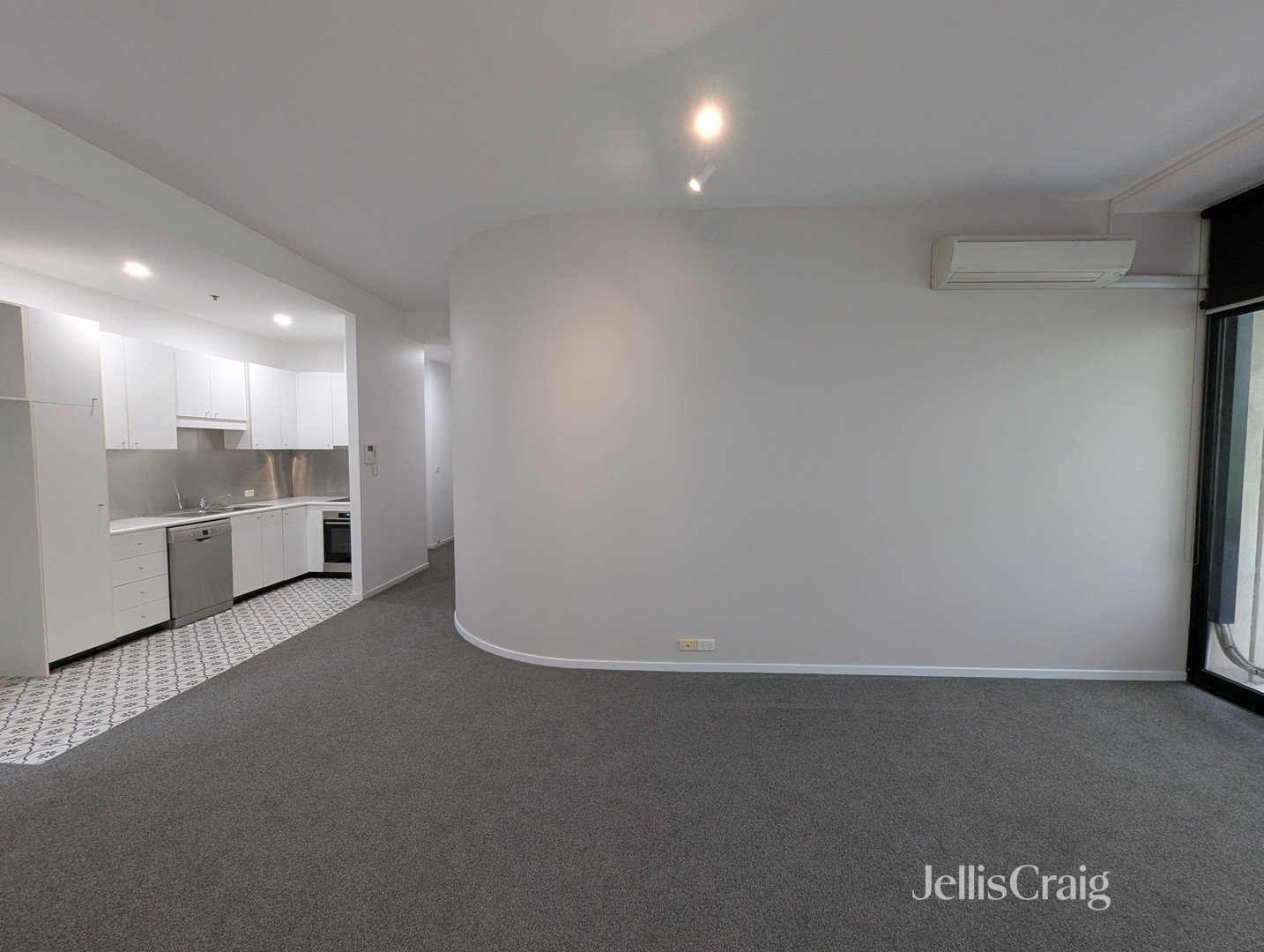 2/181 Franklin Street, Melbourne image 1