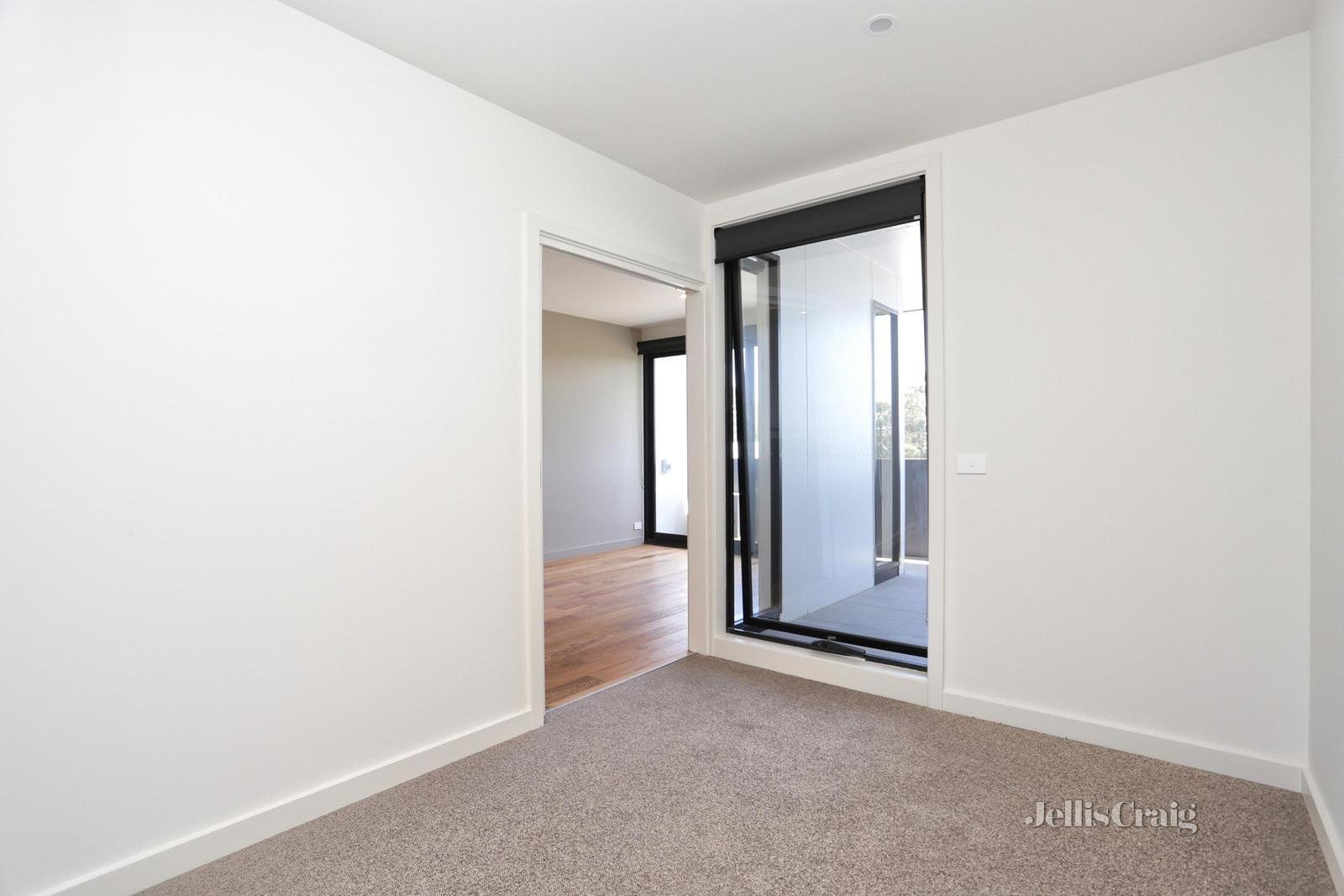 218/218 Bay Road, Sandringham image 5