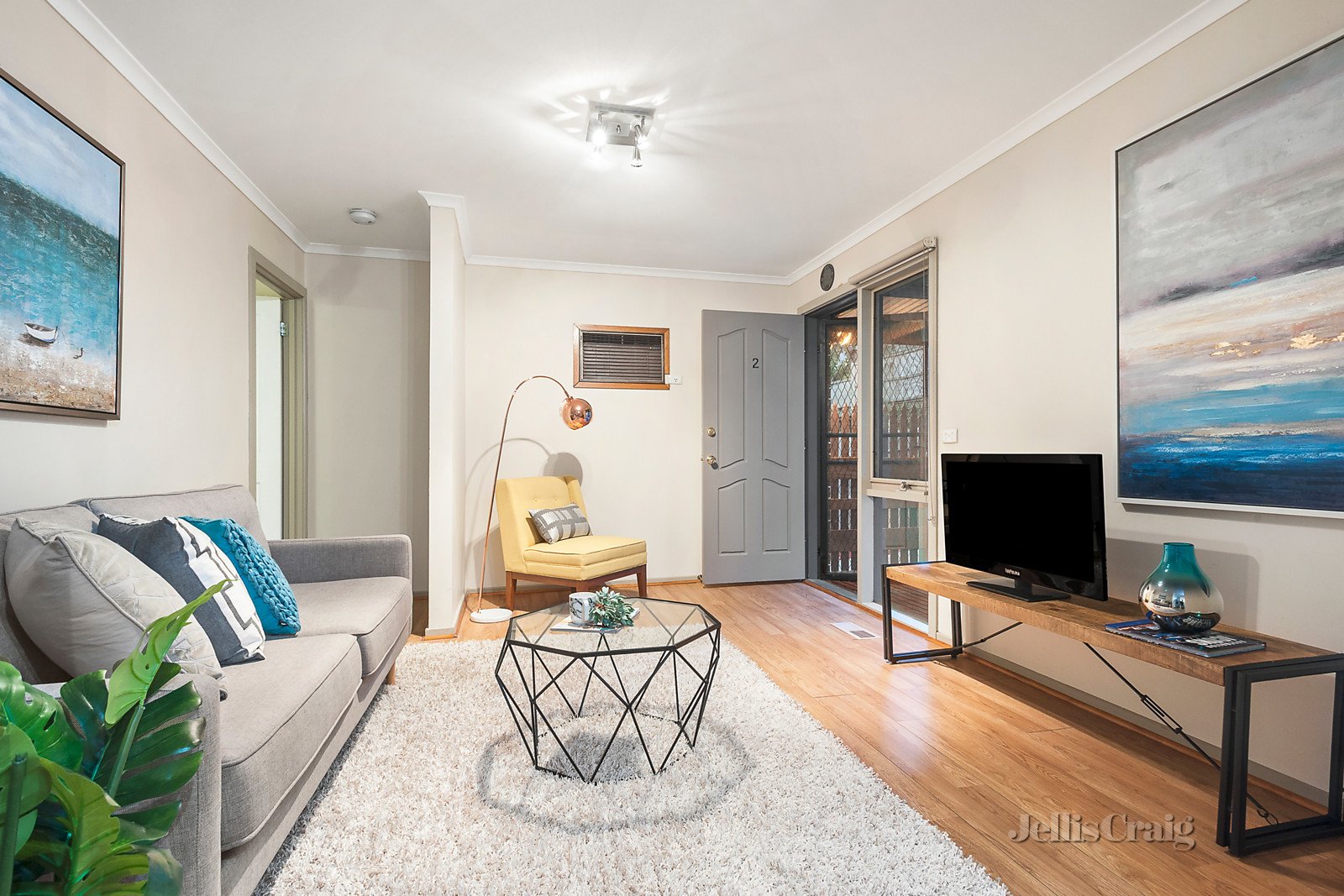 2/183 Ryans Road, Eltham North image 2