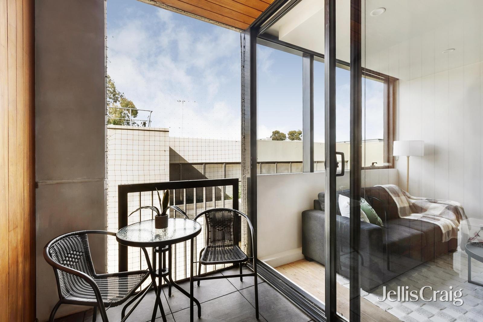 218/347 Camberwell Road, Camberwell image 9