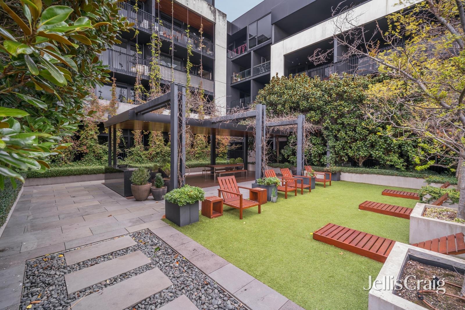 218/347 Camberwell Road, Camberwell image 10