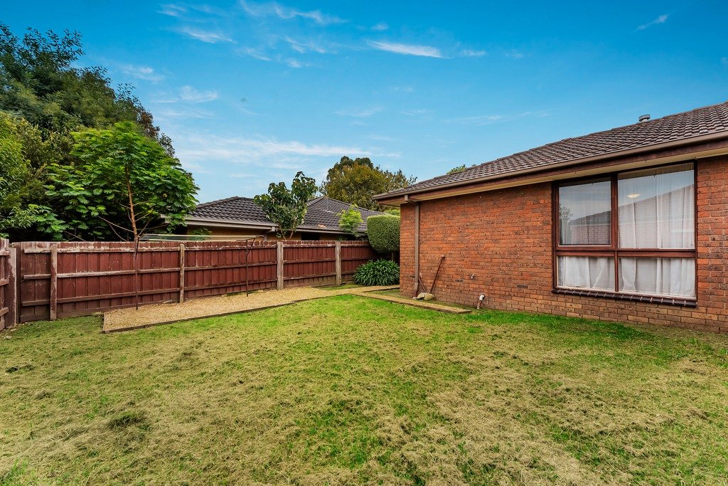 2/184 Bedford Road, Heathmont image 5