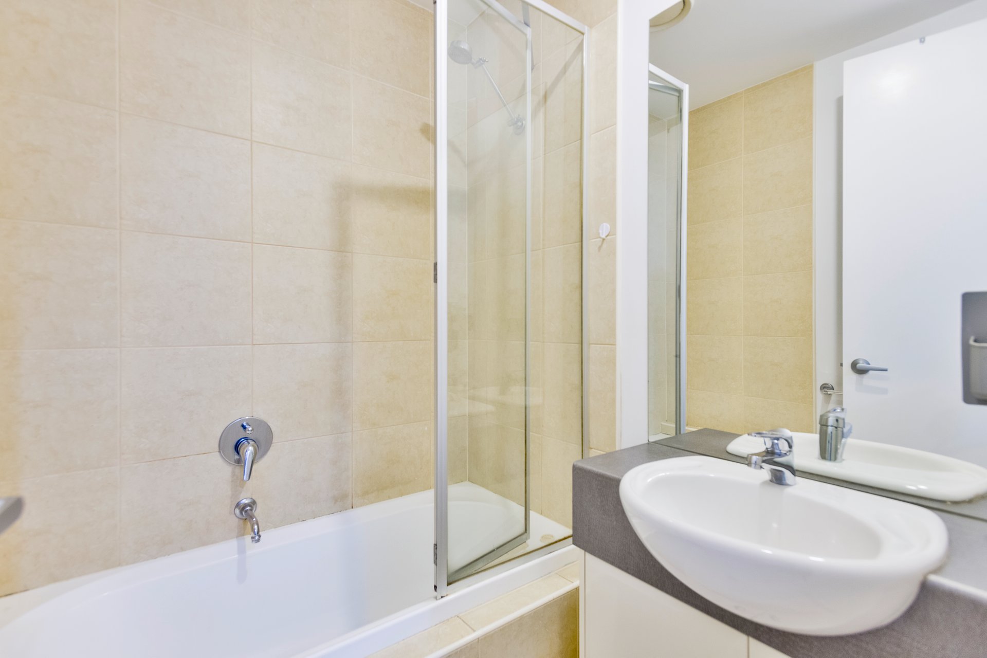 218/5 Ordnance Reserve, Maribyrnong image 7