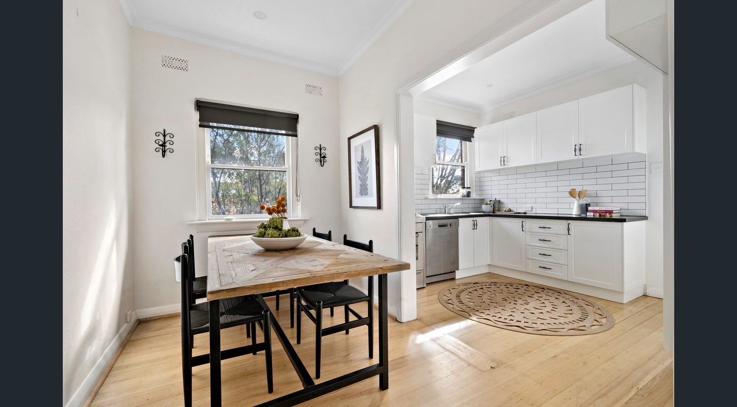 2/185 Ormond Road, Elwood image 4