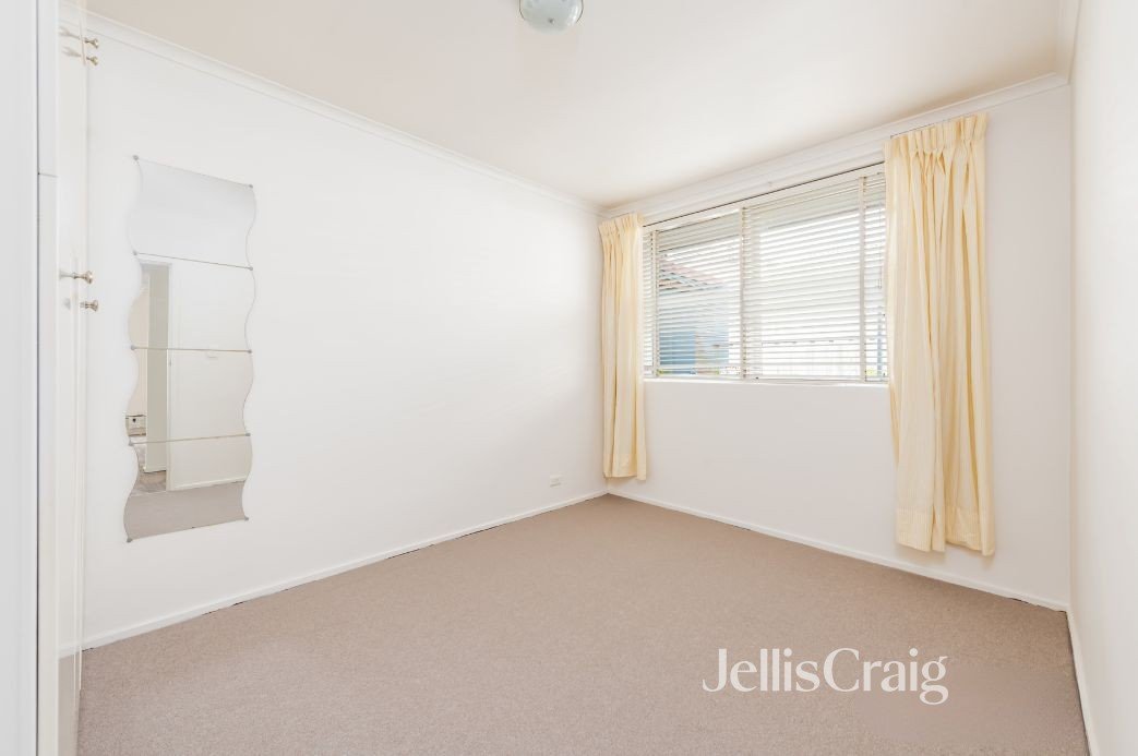 2/186 Blyth Street, Brunswick East image 6