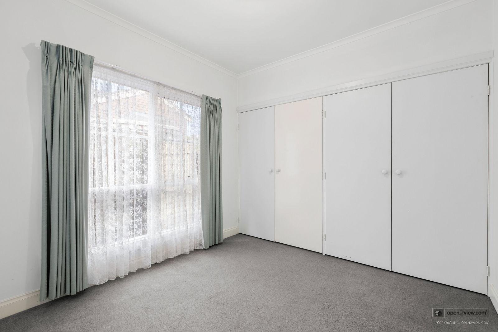 2/189 Mt Pleasant Road, Highton image 5