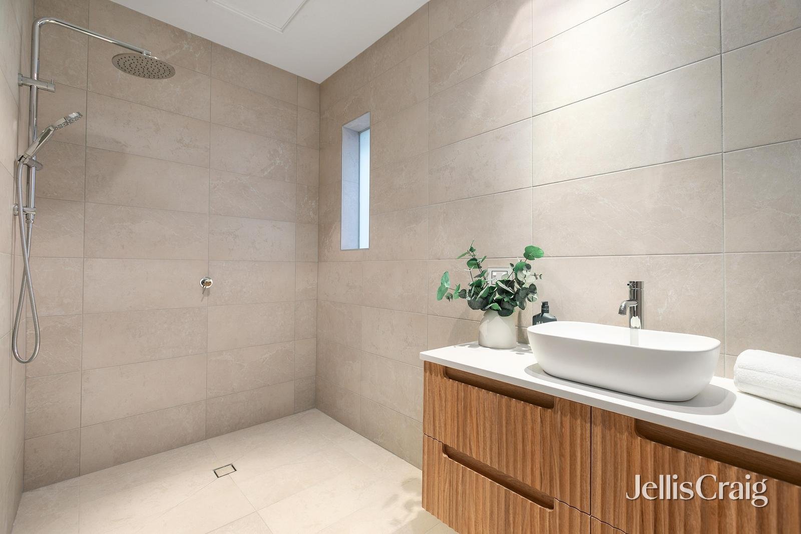 2/19-21 Ormond Esplanade, Elwood image 9