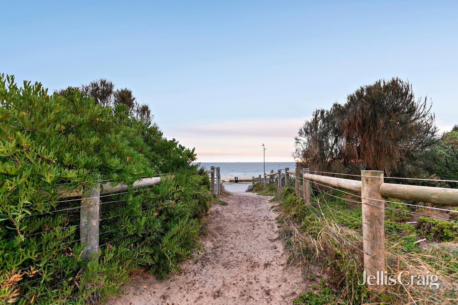 2/19-21 Ormond Esplanade, Elwood image 18