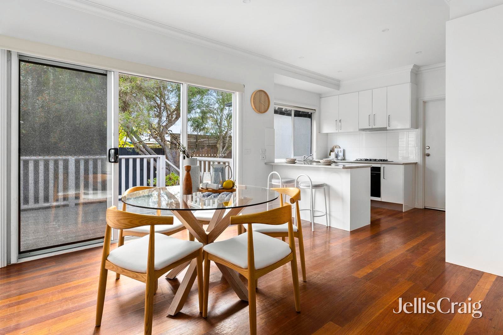 2/19 Como Court, Dromana image 4