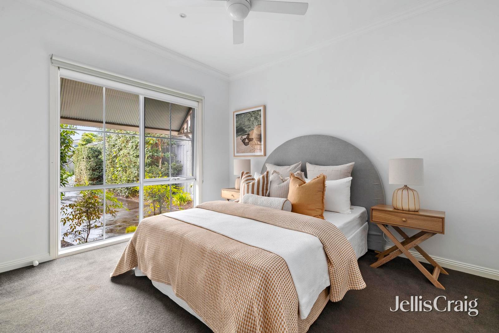 2/19 Como Court, Dromana image 7
