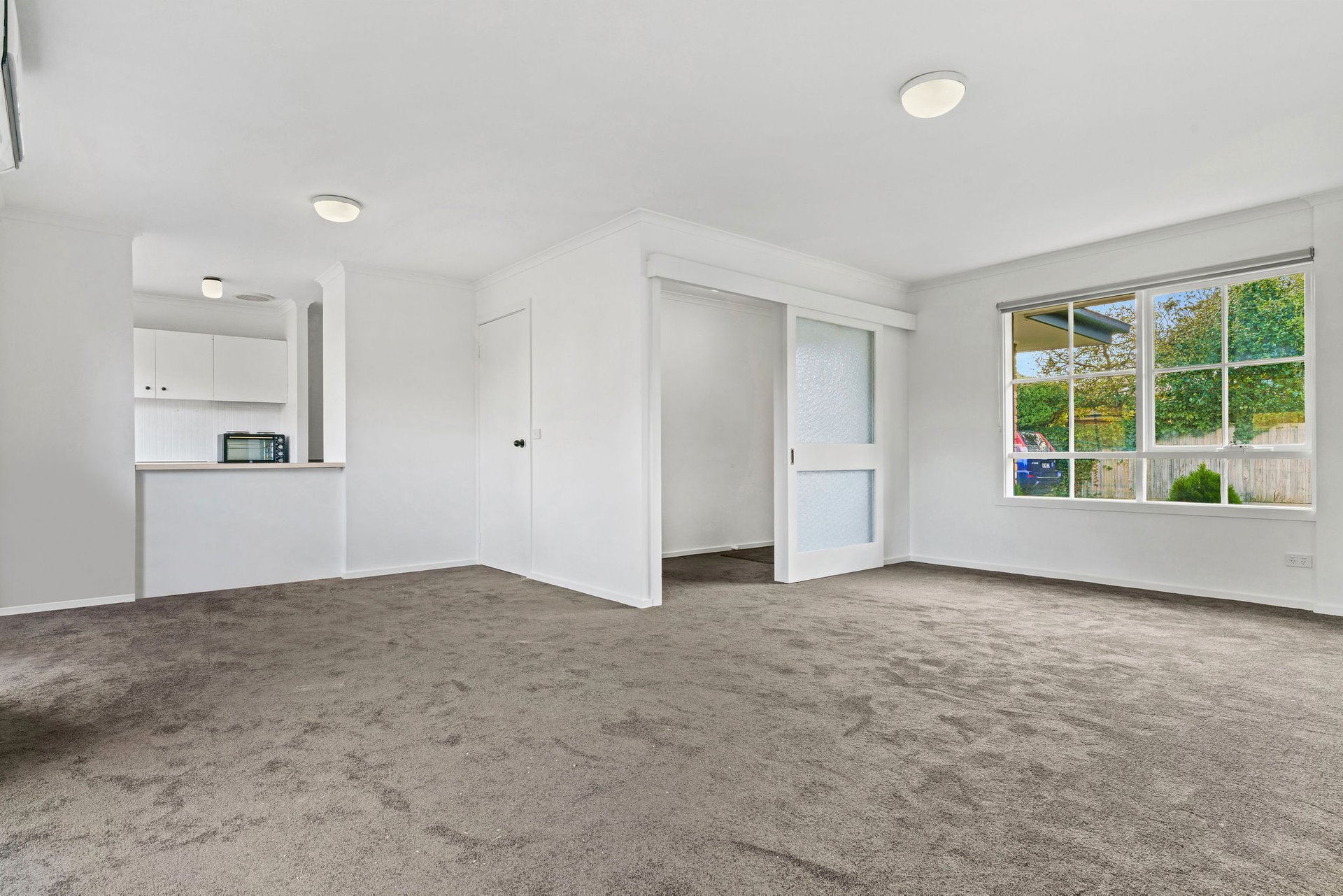 Property Gallery Thumbnail 2