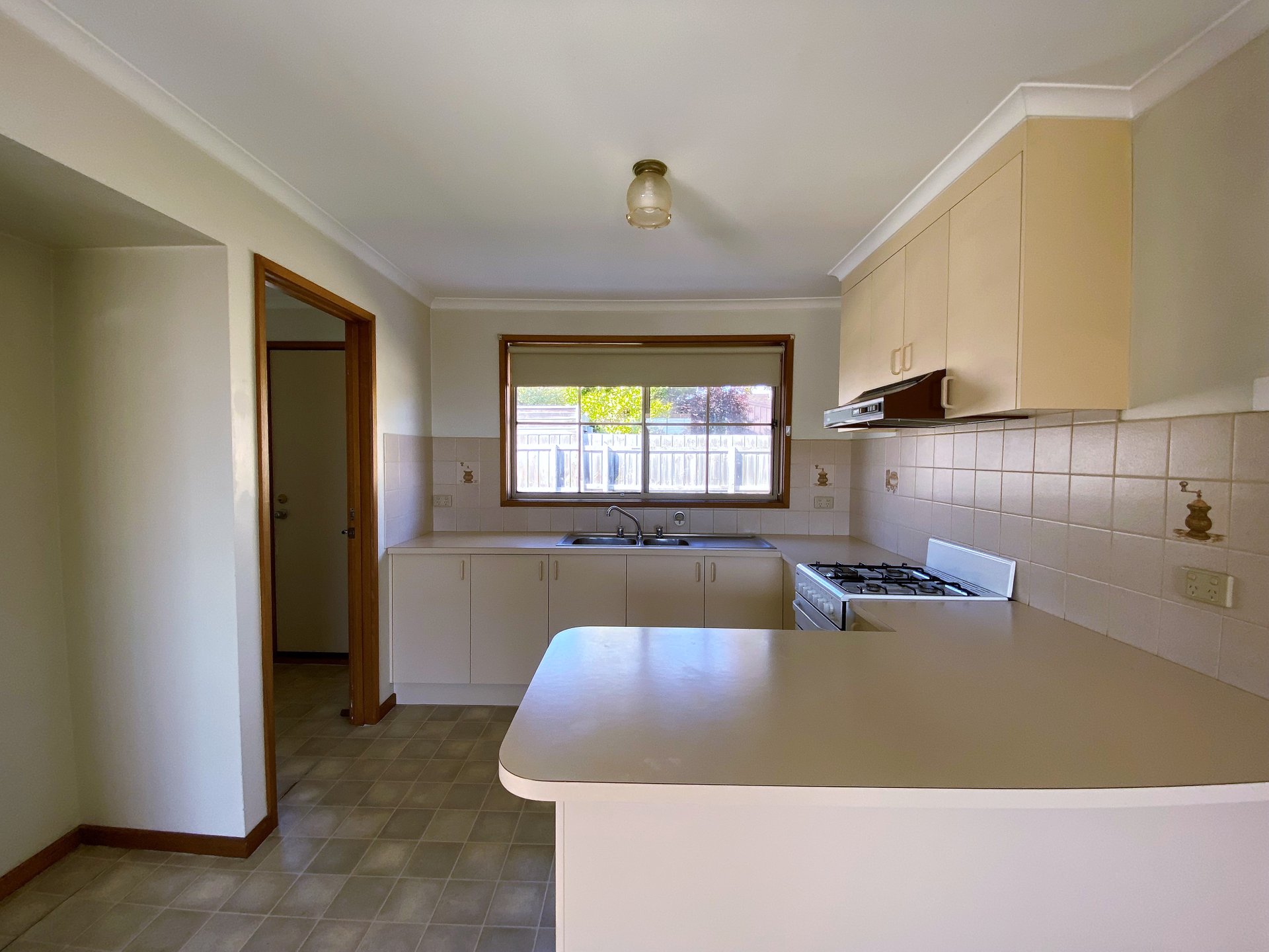 2/19 Corang Avenue, Grovedale image 4