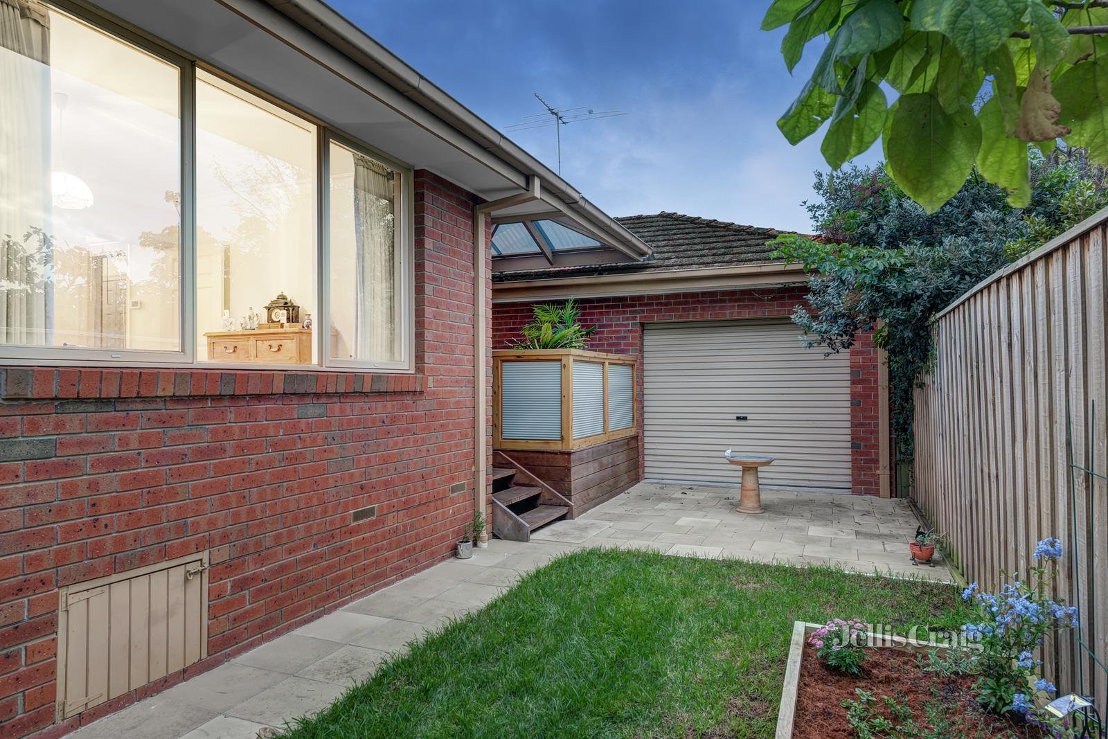 2/19 Gardenia Street, Blackburn image 10