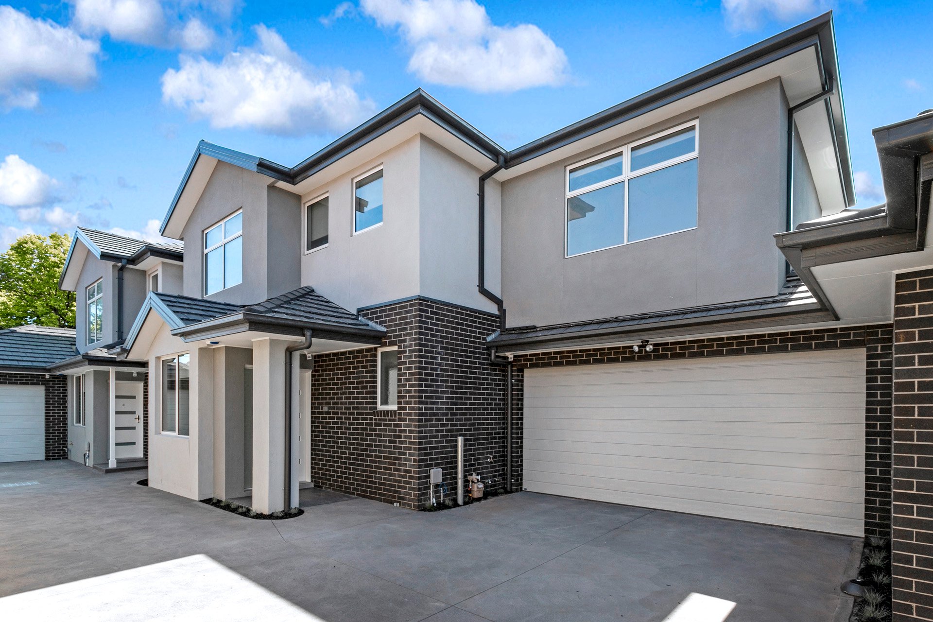 2/19 Green Street, Airport West image 1