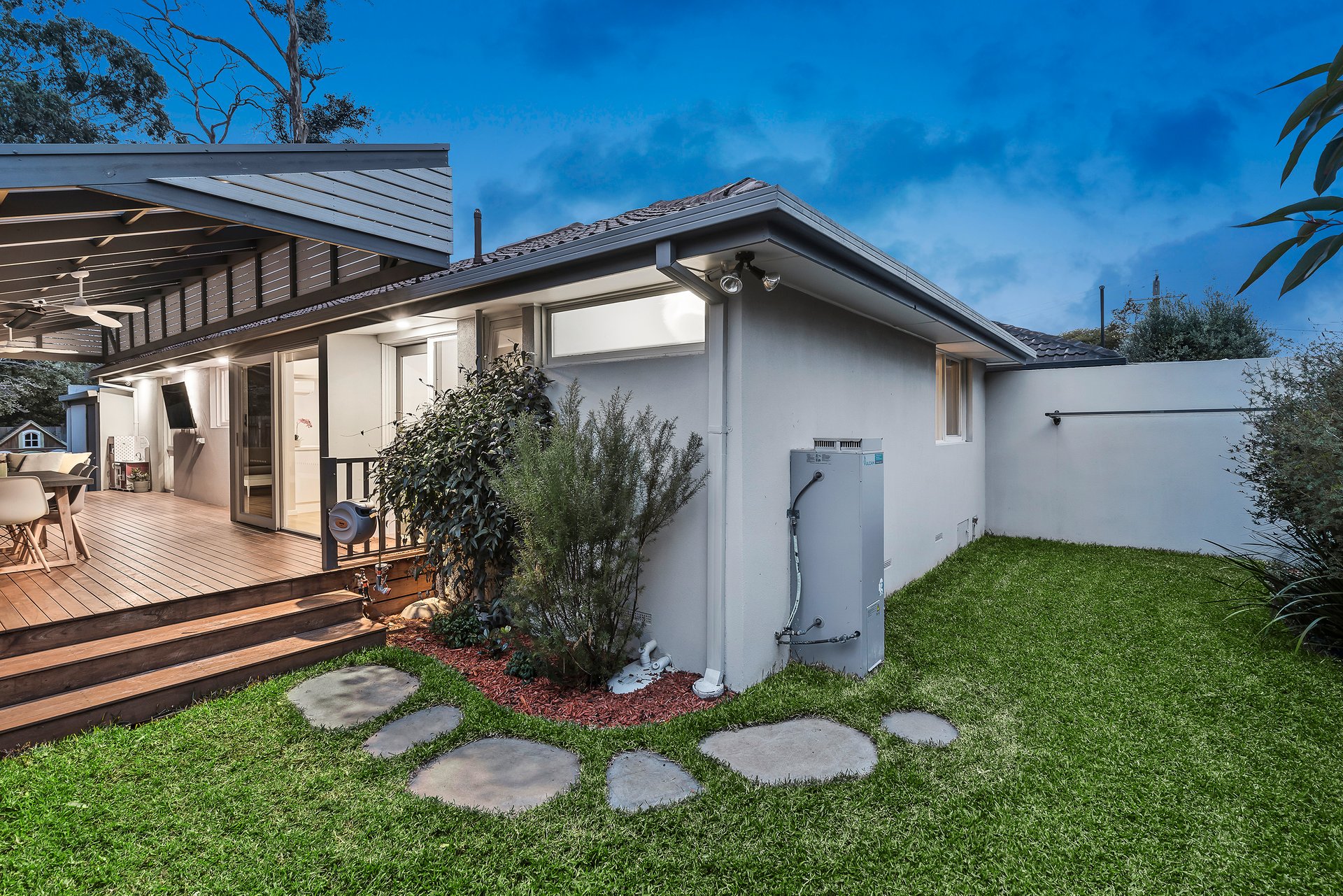 2/19 Janice Road, Glen Waverley image 13