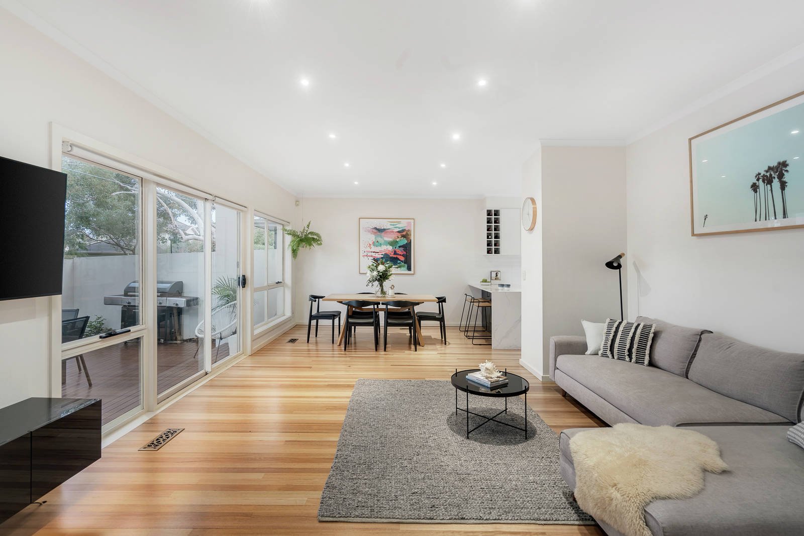 2/19 Kendall Street, Hampton image 3