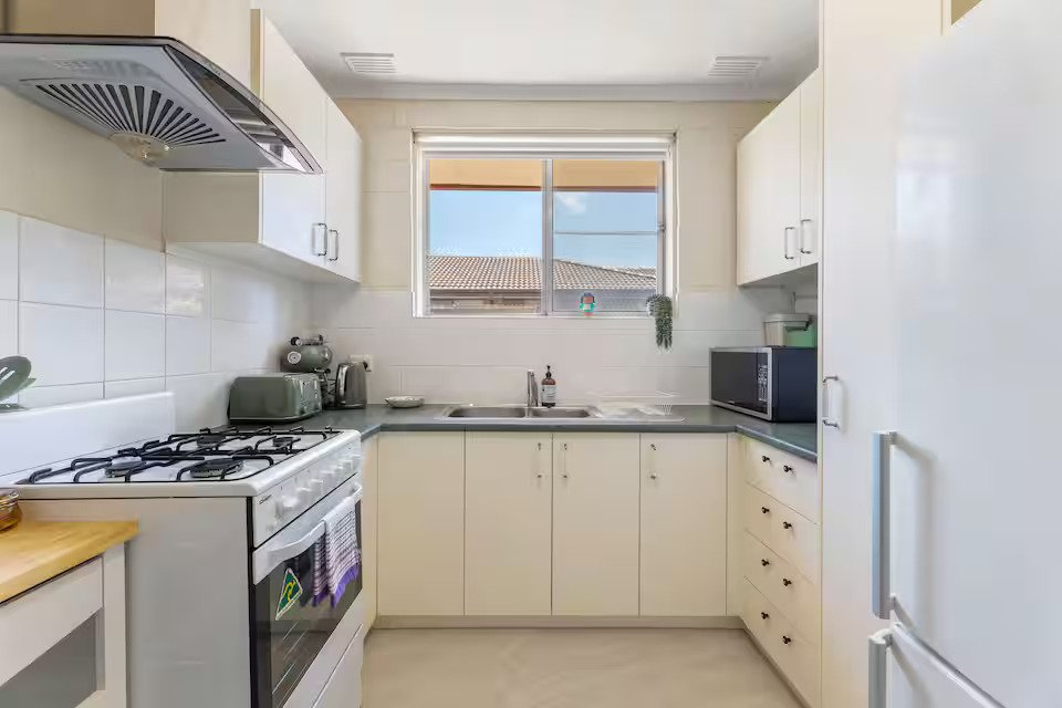 2/19 Milton Avenue, Clayton&nbsp;South image 1