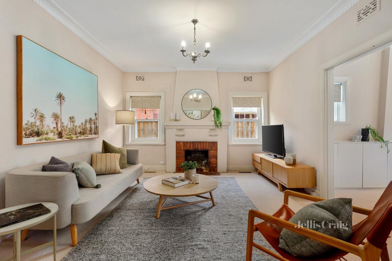 2/19 Munro Street, Armadale image 1