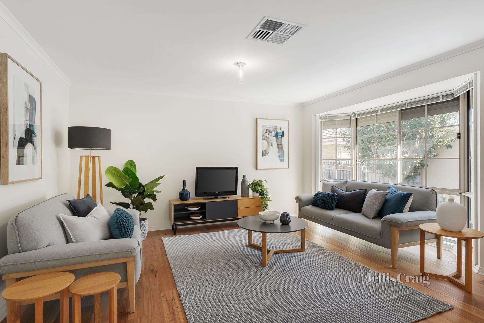 2/19 Parkmore Road, Forest Hill image 2