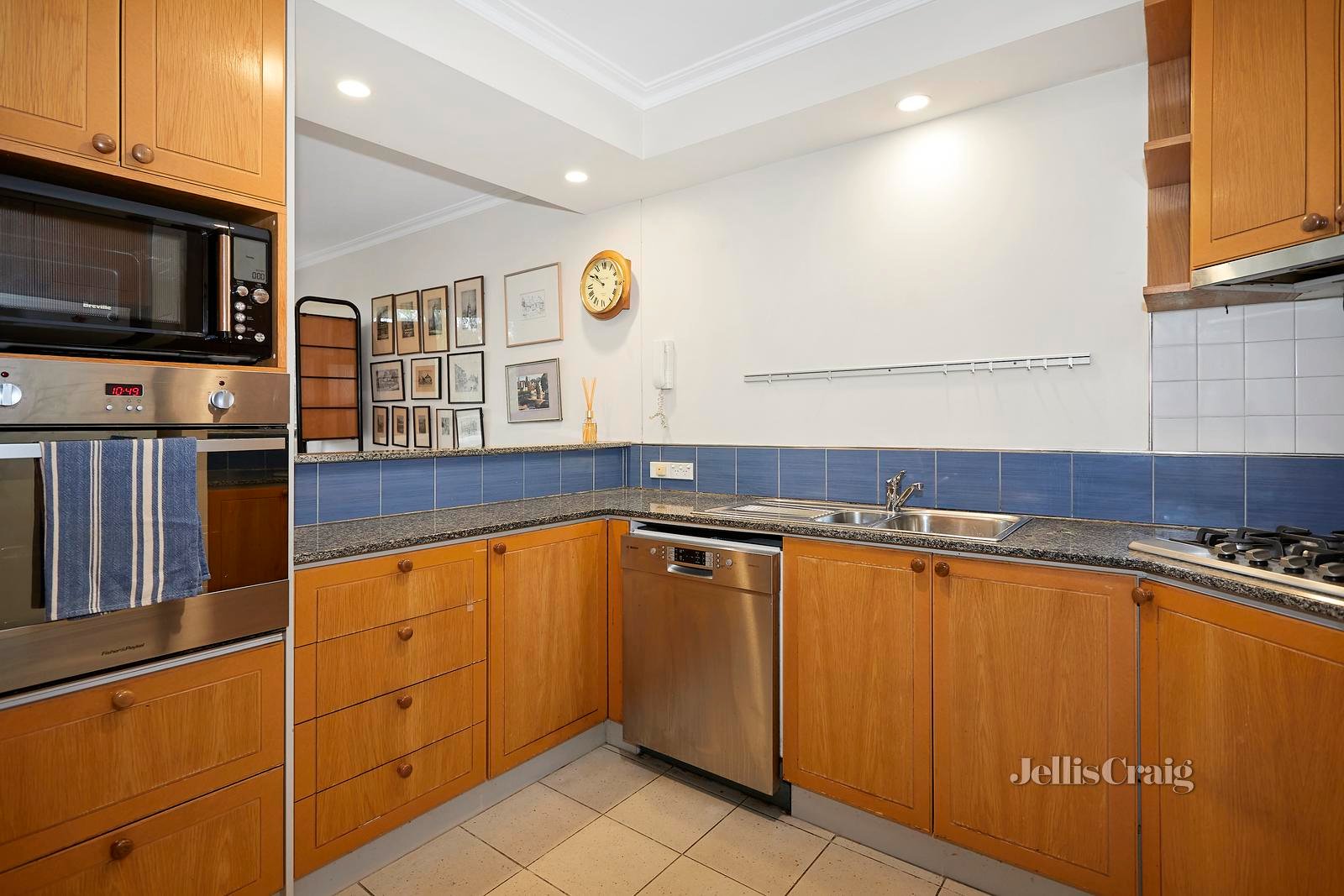 2/19 River Street, Richmond image 6